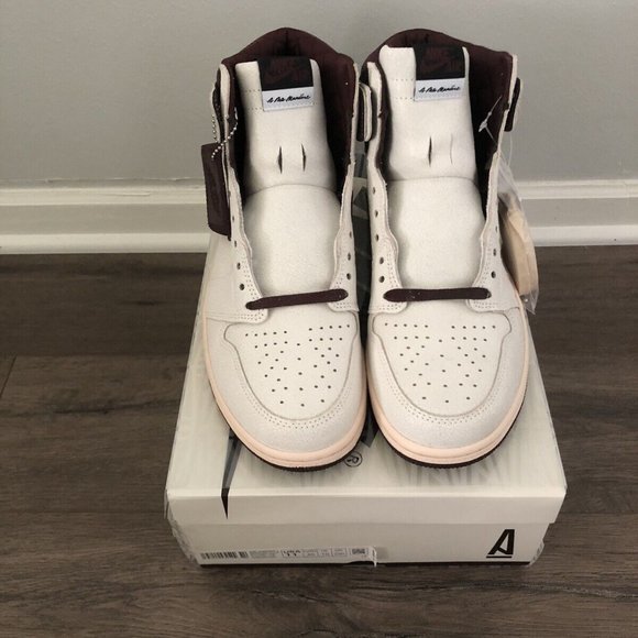 Nike Air Jordan 1 High OG SP x A Ma Maniere Men’s Size 11 Sail DO7097-100 AJ1